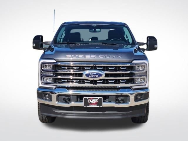 Used 2025 Ford F250 Lariat w/ FX4 Off-Road Package image 11