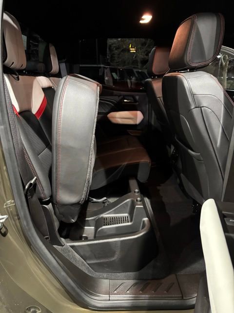 Used 2024 GMC Canyon AT4X image 29