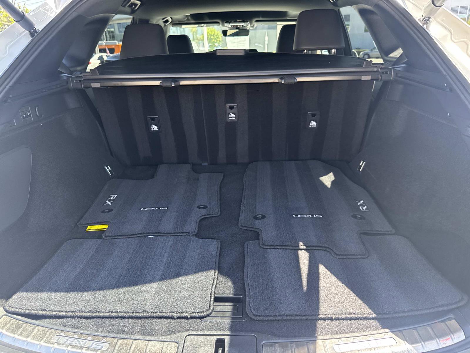 Used 2025 Lexus RX 350 FWD w/ Technology Package image 5