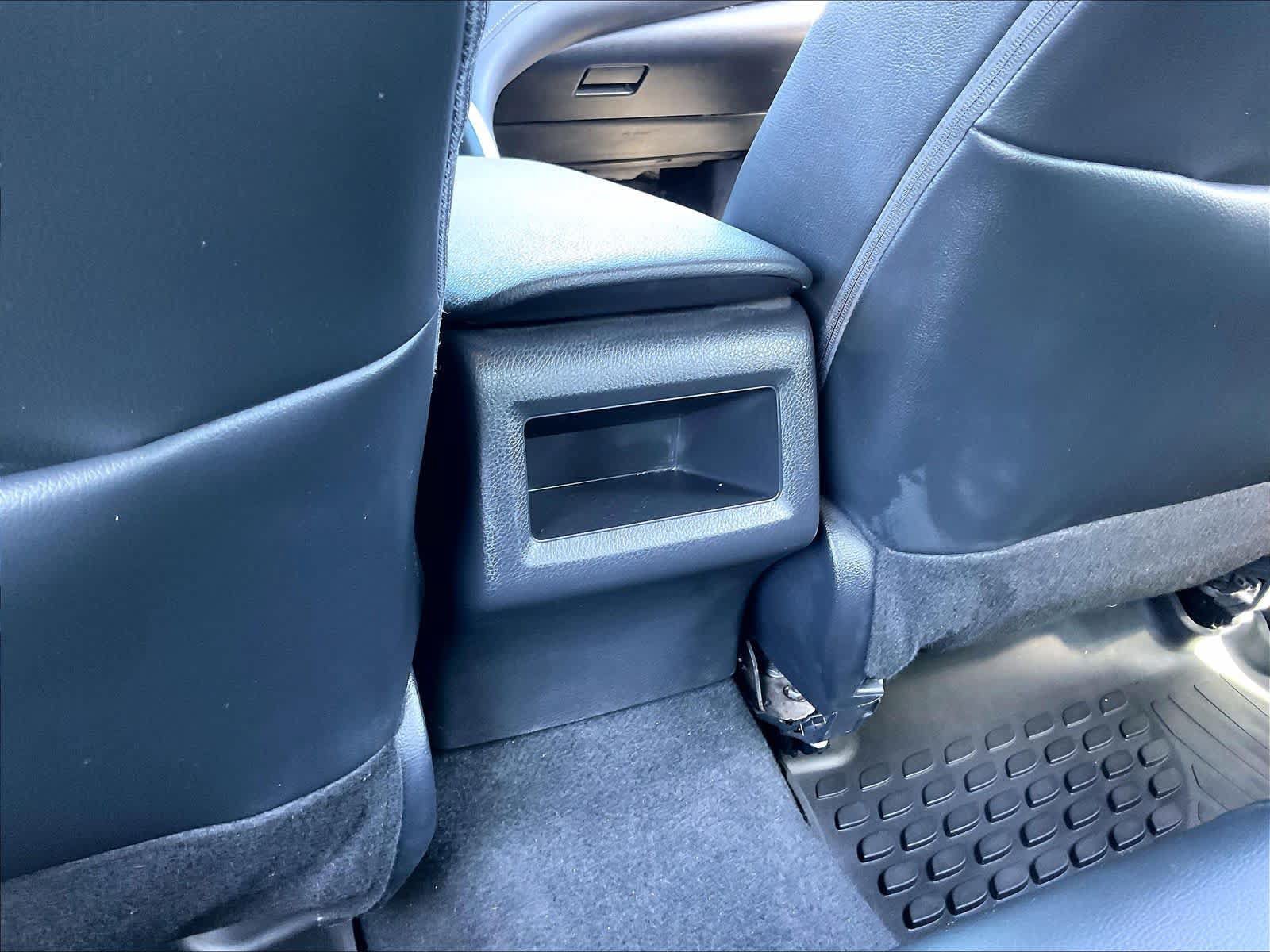 Used 2024 Toyota Camry SE FWD image 35