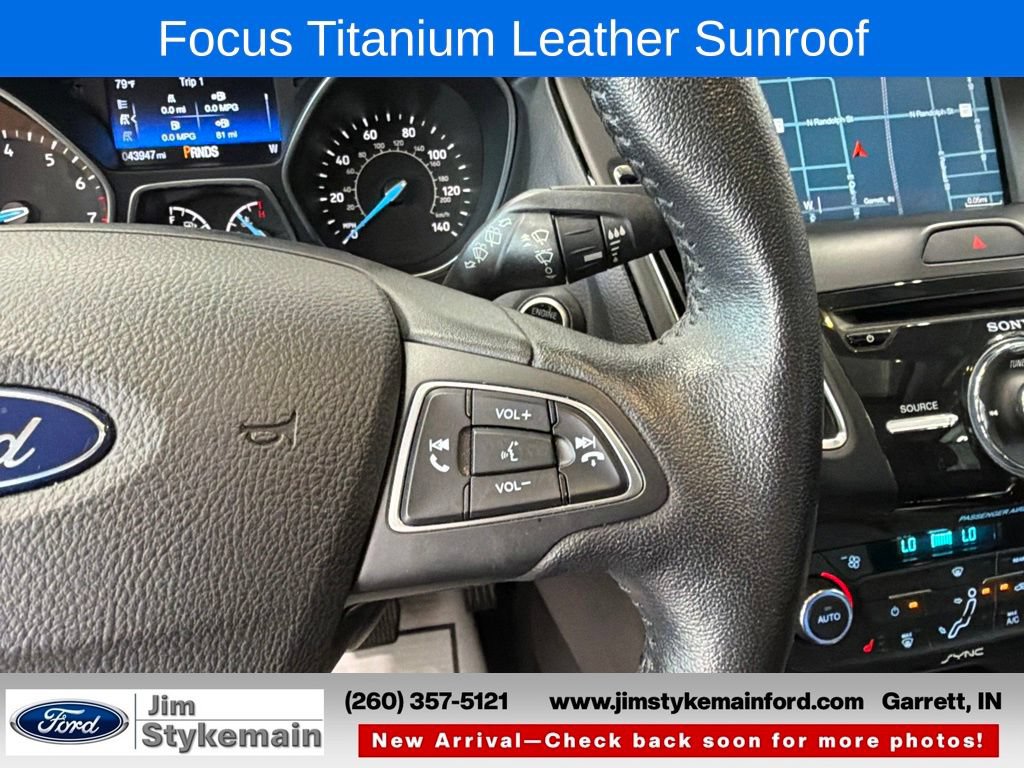 Used 2017 Ford Focus Titanium w/ Titanium Technology Package FWD image 21