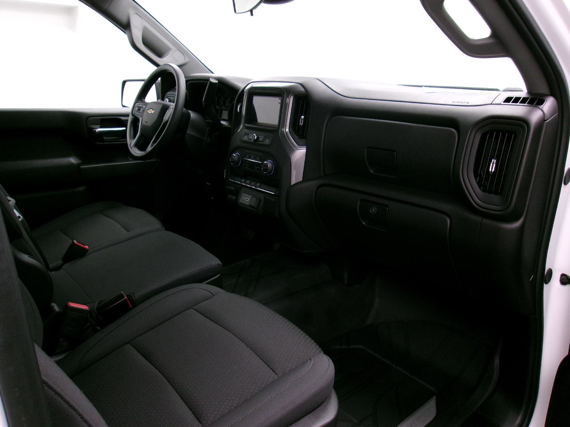 Certified 2024 Chevrolet Silverado 2500 W/T w/ WT Convenience Package image 3