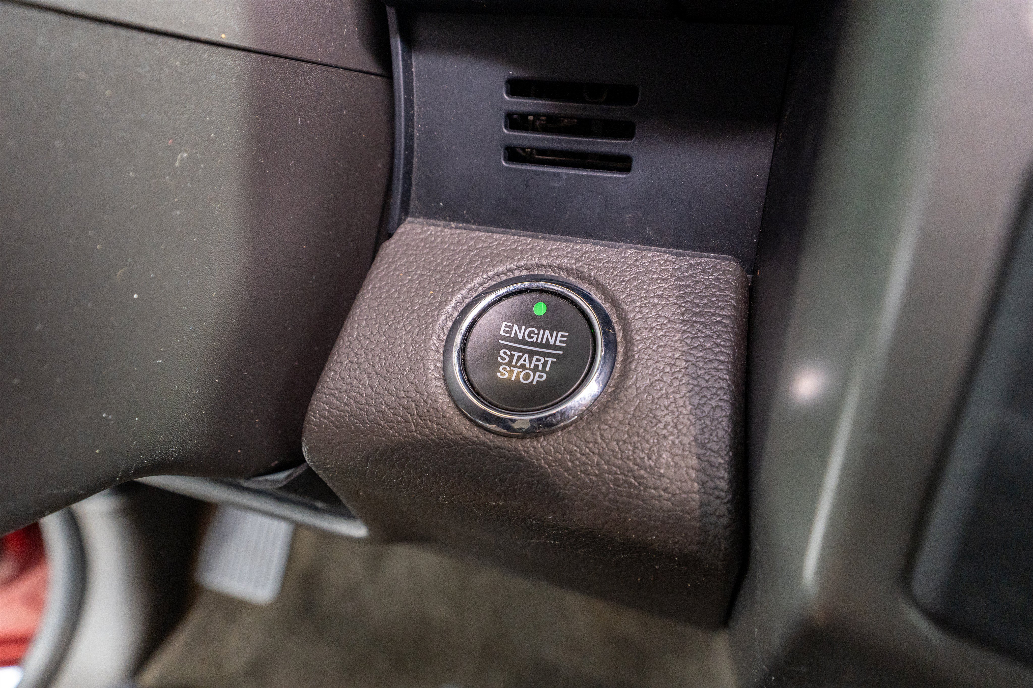 Used 2018 Ford Expedition Max XLT w/ Equipment Group 202A AWD/4WD image 29