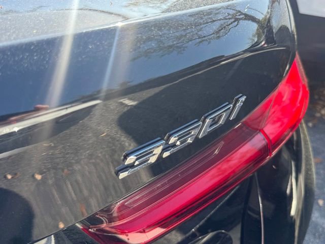 Used 2023 BMW 330i 330i w/ Convenience Package image 4