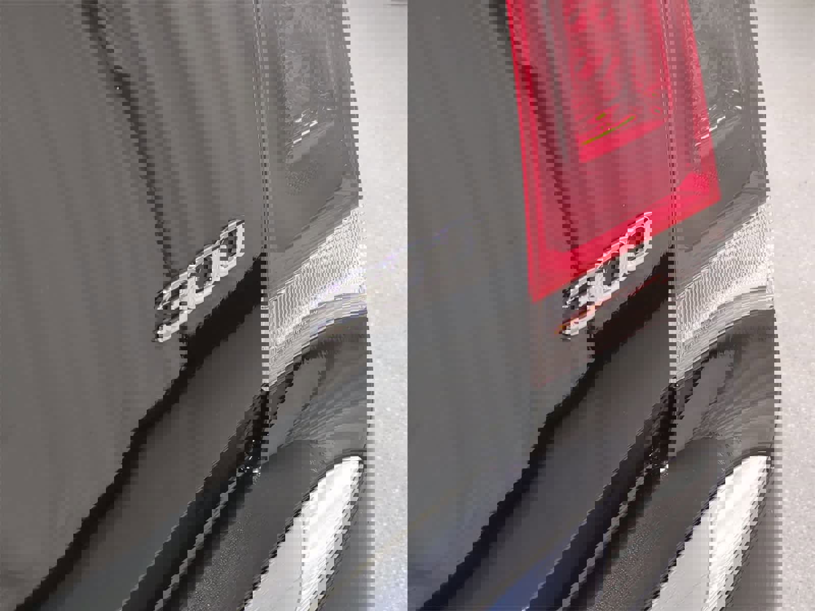 Certified 2023 Chrysler 300 Touring image 13