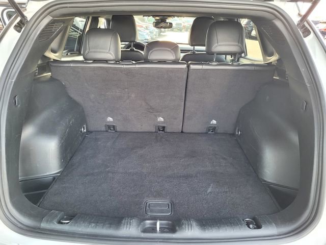 Used 2025 Jeep Compass Limited image 19