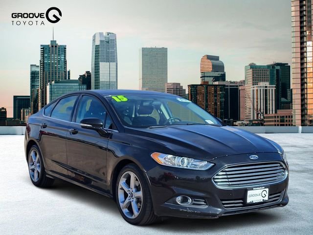 Used 2015 Ford Fusion SE w/ Equipment Group 201A image 8