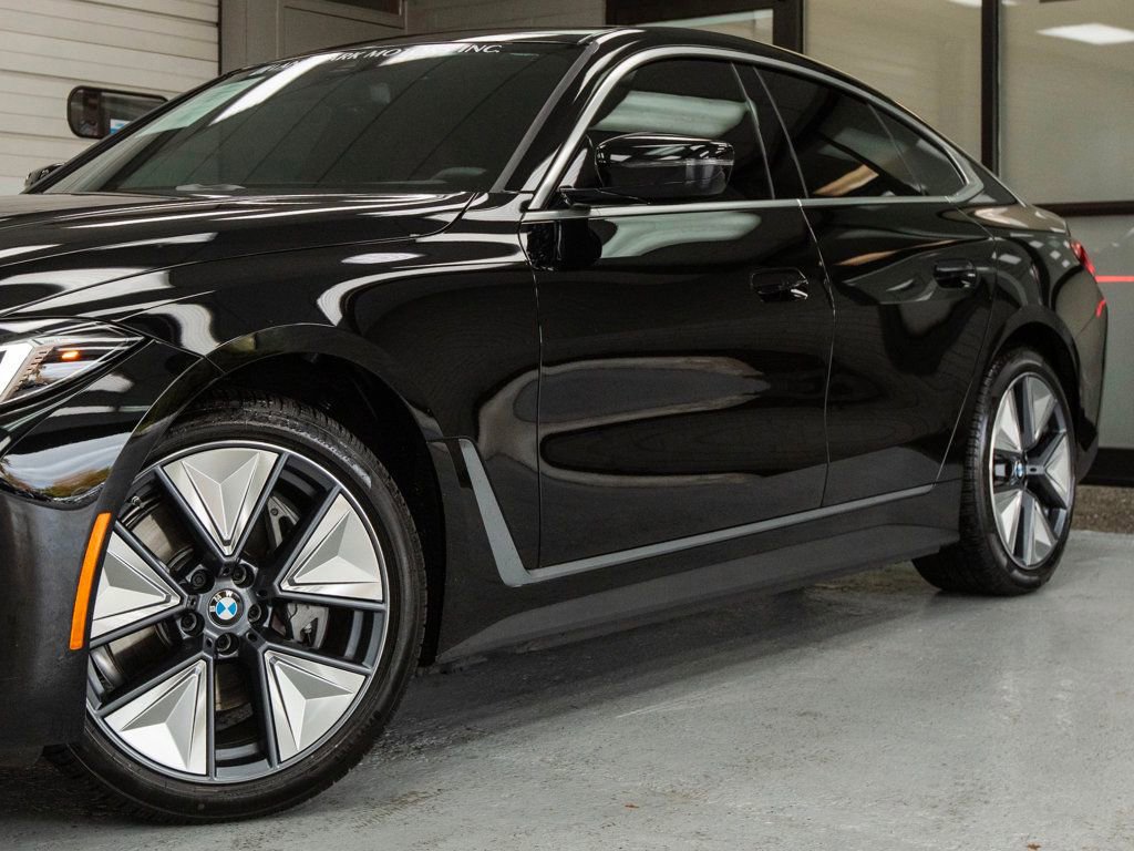 Used 2025 BMW i4 eDrive40 w/ Driving Assistance Package image 13