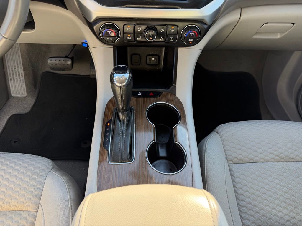 Used 2018 GMC Acadia SLE image 38