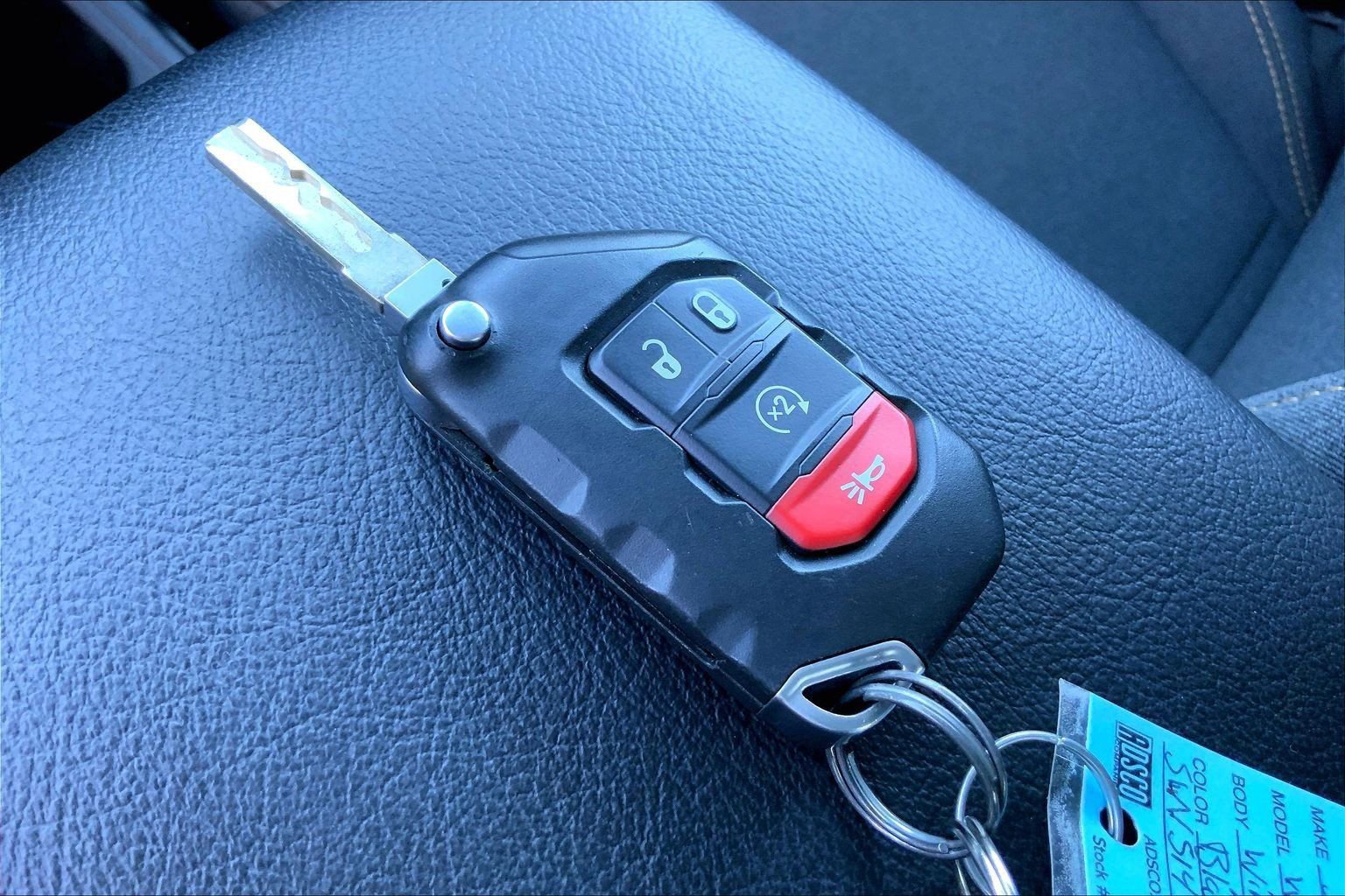 Certified 2025 Jeep Wrangler Sport image 14