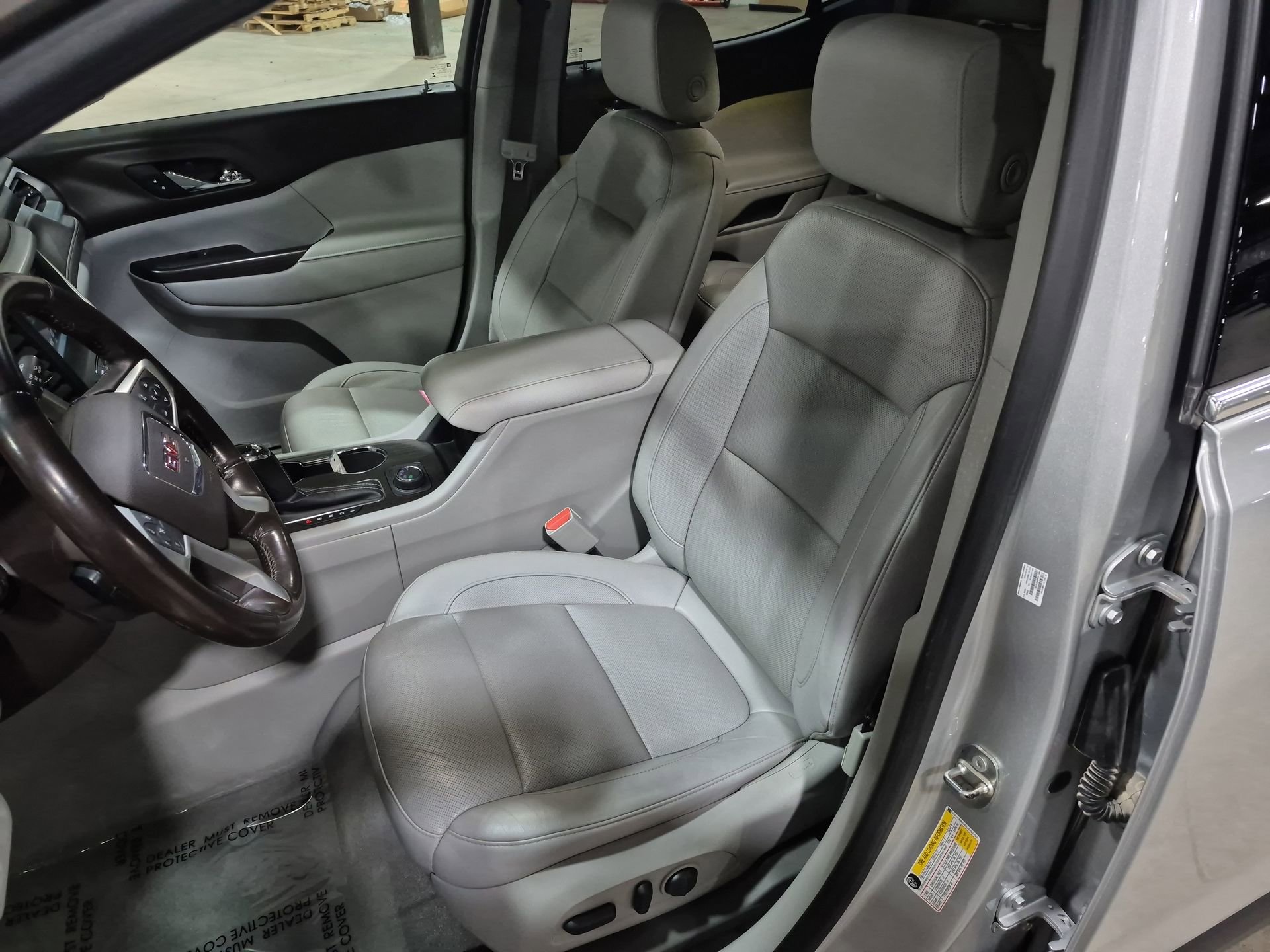 Used 2018 GMC Acadia SLT image 20