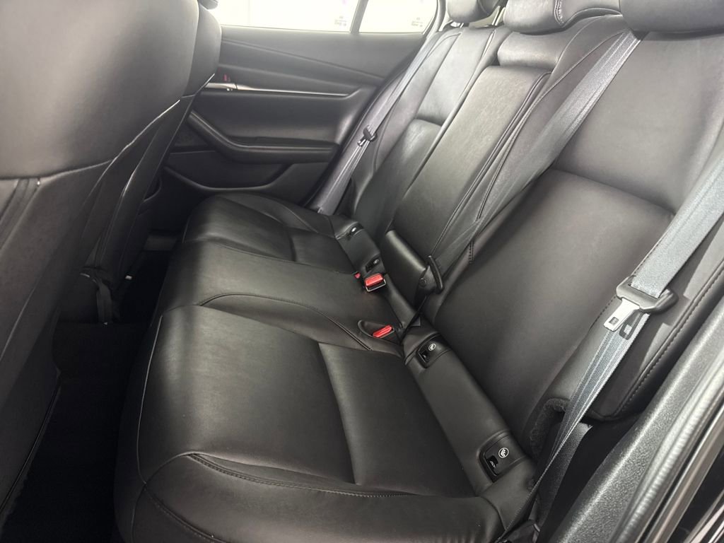 Used 2022 MAZDA MAZDA3 s image 12