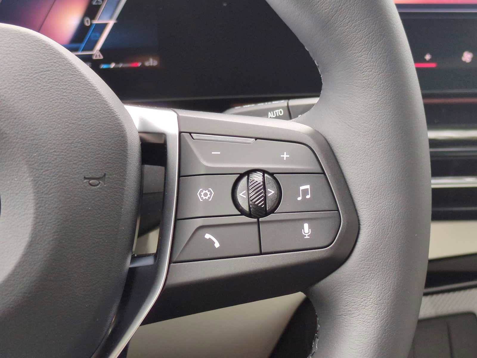 Used 2026 BMW X1 xDrive28i w/ Technology Package image 26