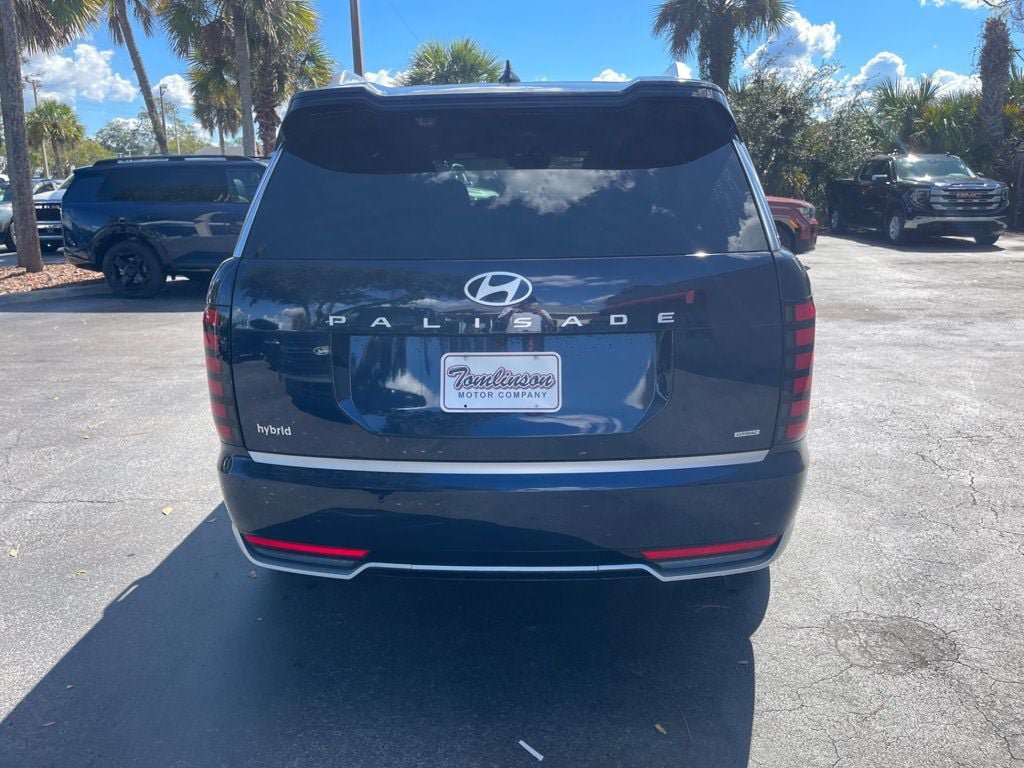 Used 2026 Hyundai Palisade Calligraphy AWD/4WD image 4