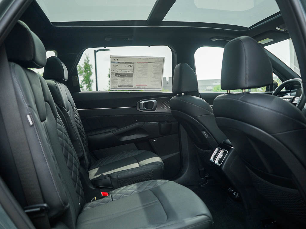 New 2026 Kia Sorento SX Prestige AWD/4WD image 13