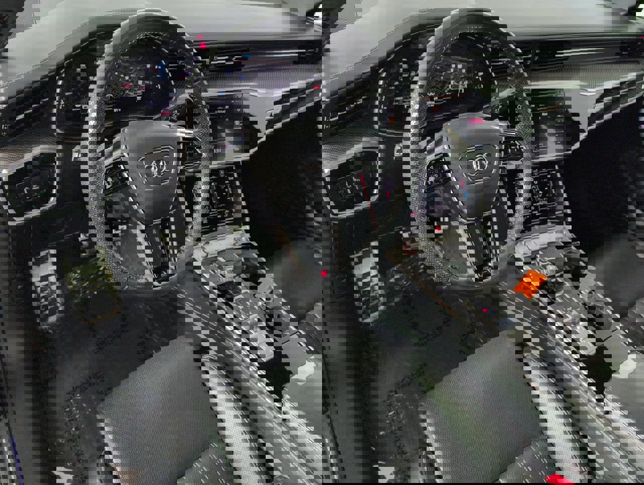 Used 2020 Audi S6 Premium Plus image 2