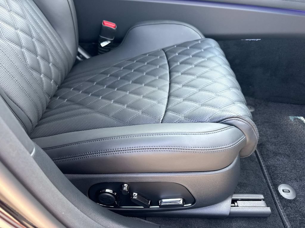 New 2026 Genesis G90 3.5T Prestige AWD/4WD image 14
