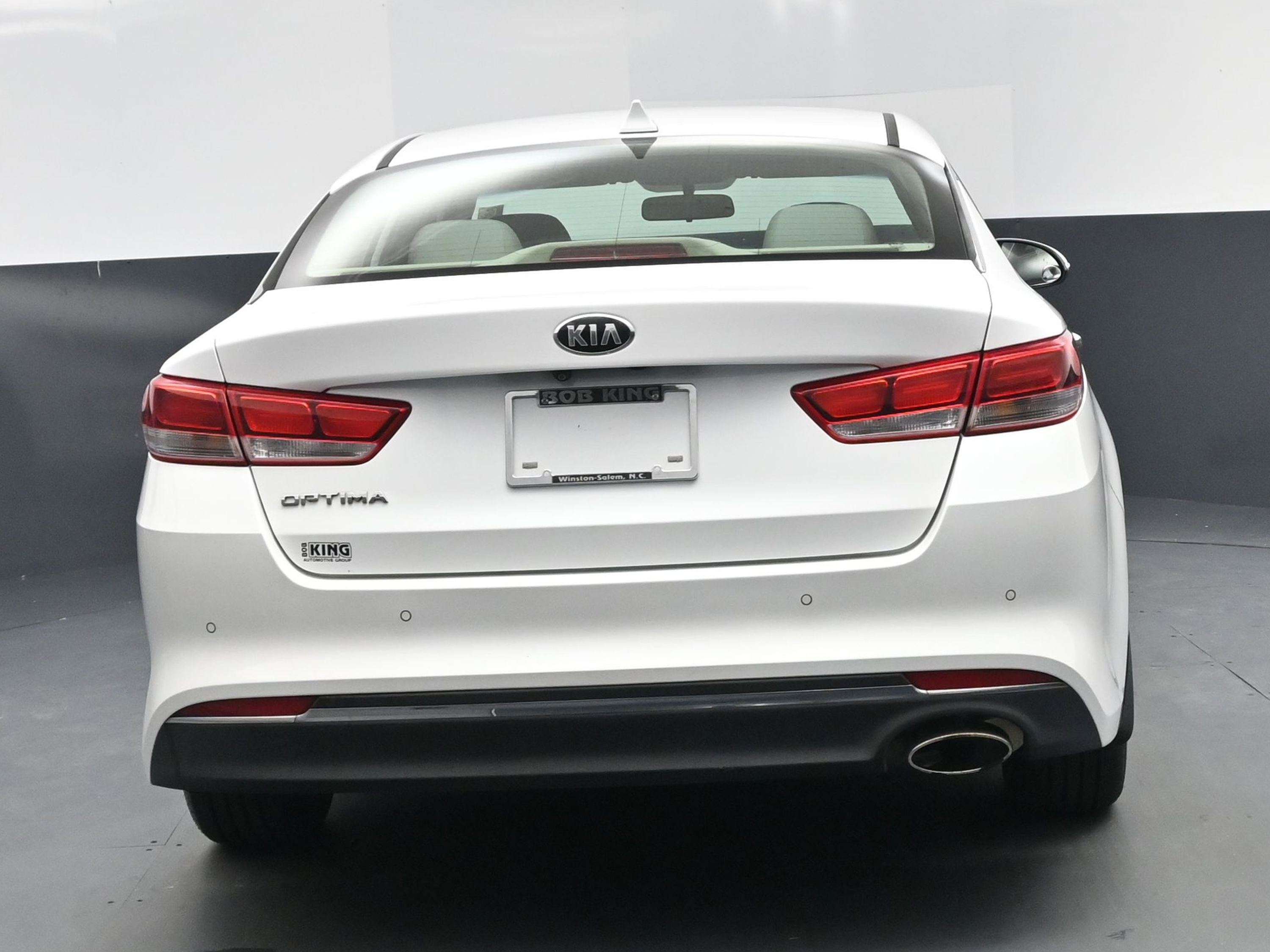 Used 2018 Kia Optima LX w/ 17" Alloy Wheels Package image 13