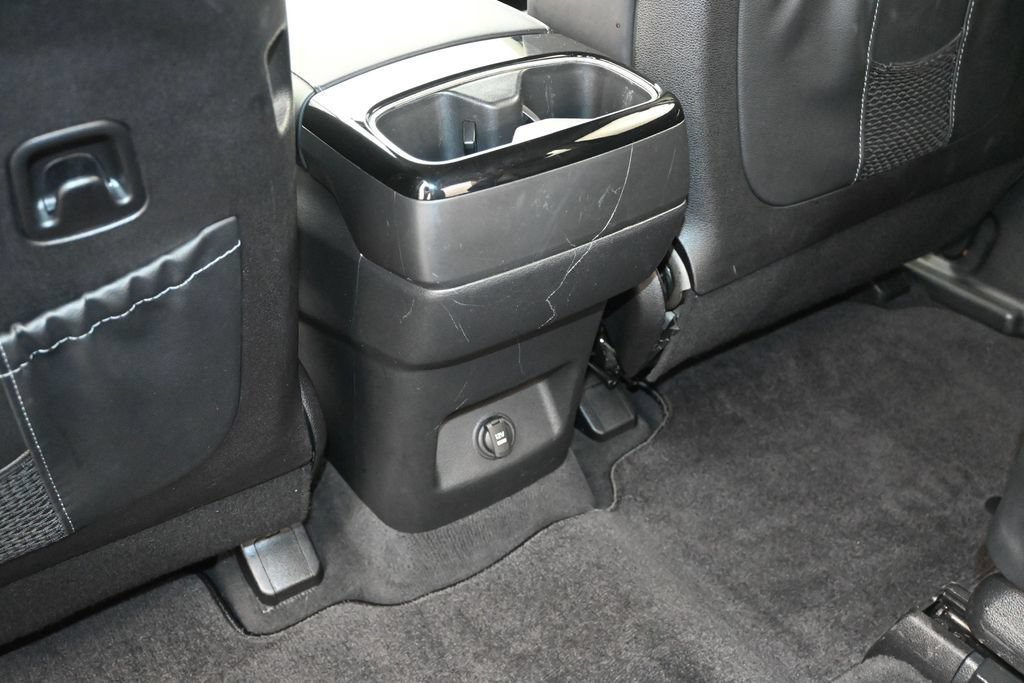 Used 2023 Kia Telluride S w/ S Sunroof Package FWD image 17