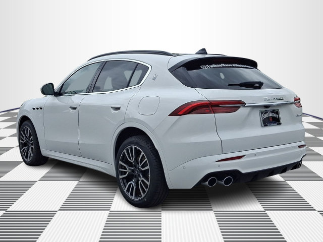 Certified 2025 Maserati Grecale Modena AWD/4WD image 9