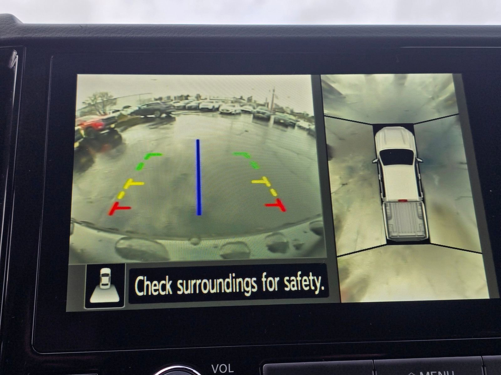 Used 2025 Nissan Frontier PRO-4X w/ Pro Convenience Package image 33