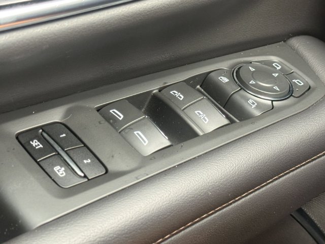 Used 2021 Chevrolet Tahoe High Country RWD image 23