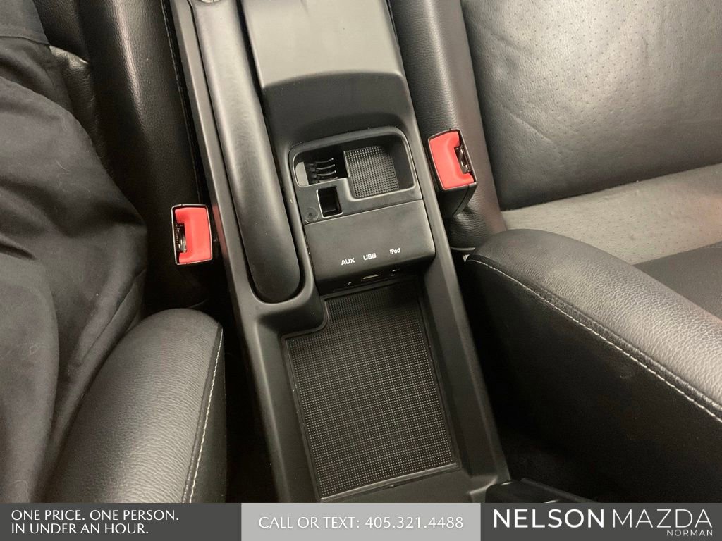 Used 2012 Porsche Cayman RWD image 33