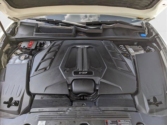 Used 2023 Bentley Bentayga image 23