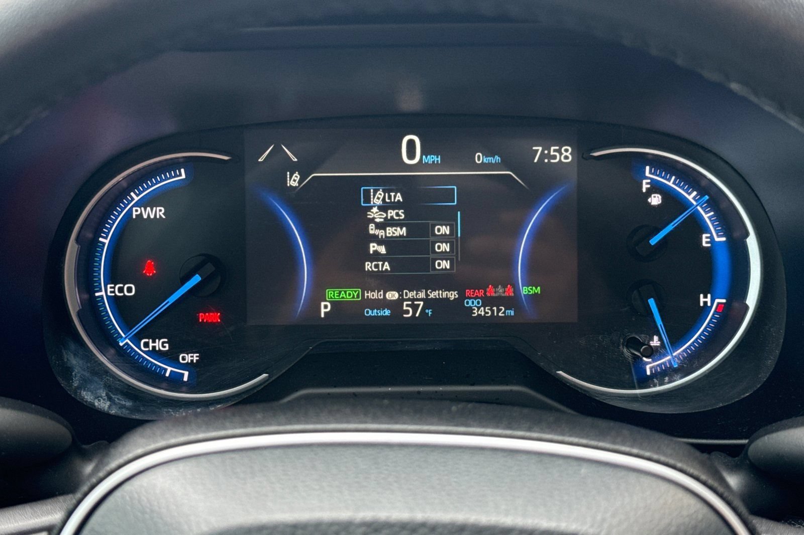 Used 2022 Toyota RAV4 XSE AWD/4WD image 25