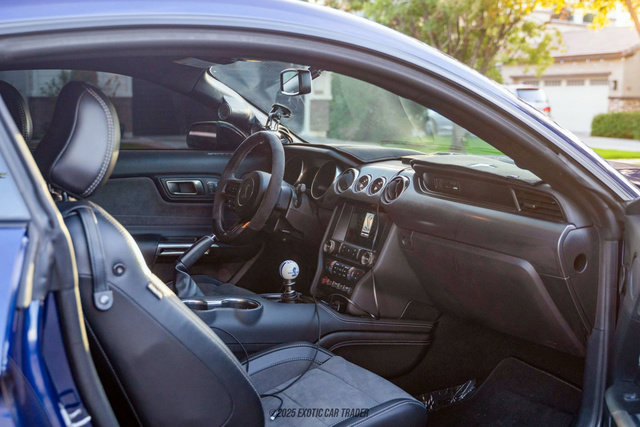 Used 2020 Ford Mustang Shelby GT350 w/ Technology Package image 25