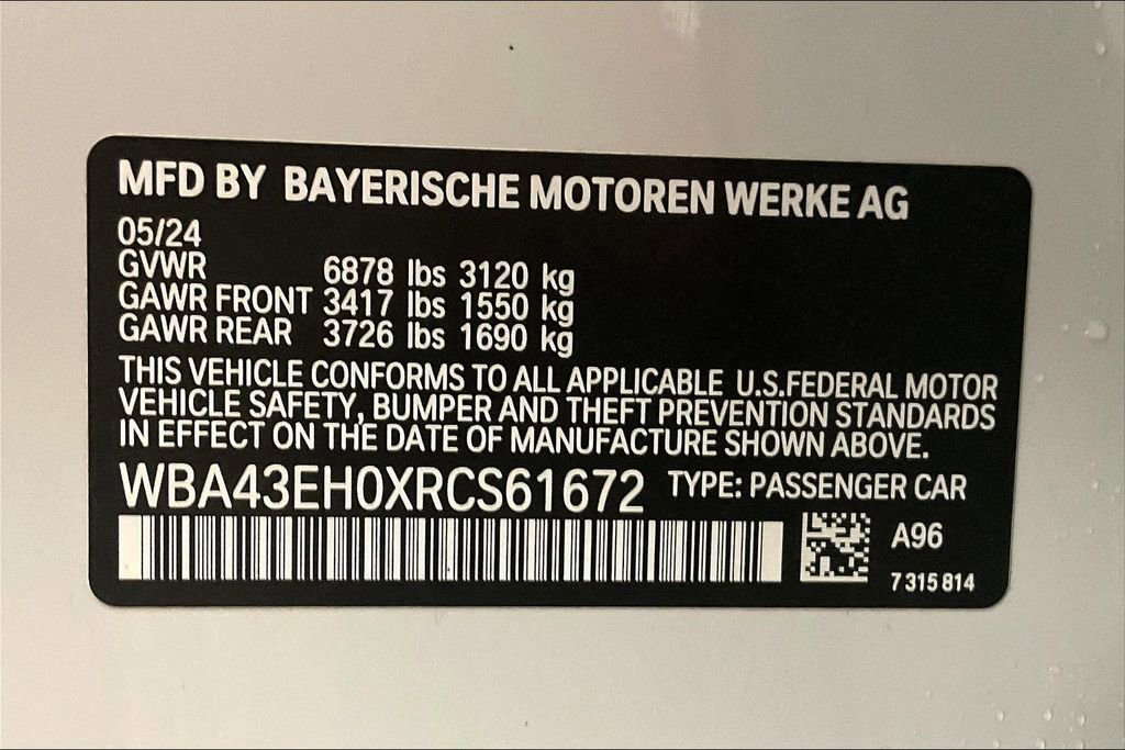 Used 2024 BMW 750e xDrive w/ Premium Package 2 image 11