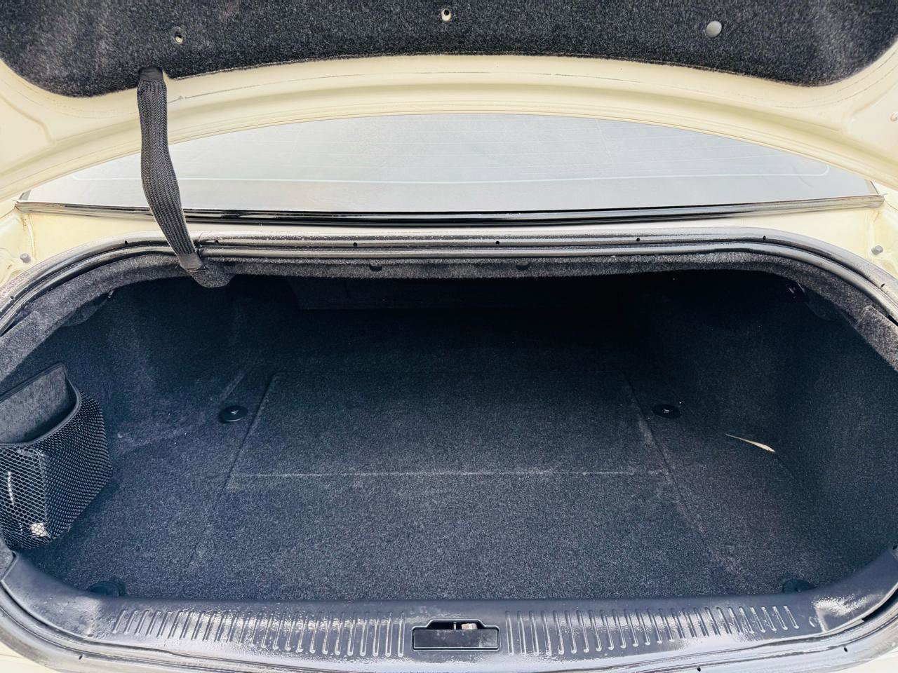 Used 2009 Cadillac STS w/ Preferred Equipment Group image 15