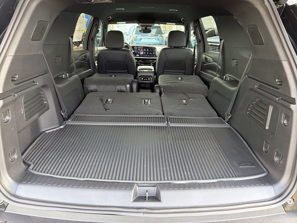 New 2026 Chevrolet Traverse LT w/ Midnight/Sport Edition image 41