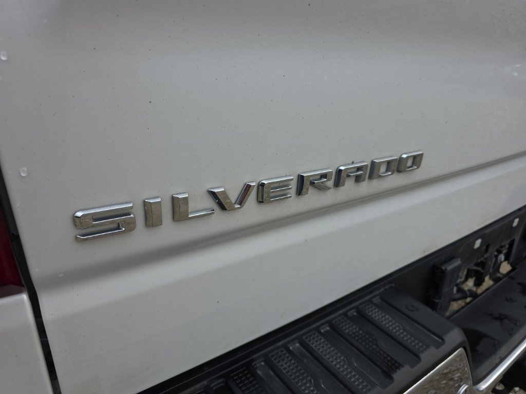 Certified 2024 Chevrolet Silverado 1500 LTZ w/ LTZ Premium Package image 44