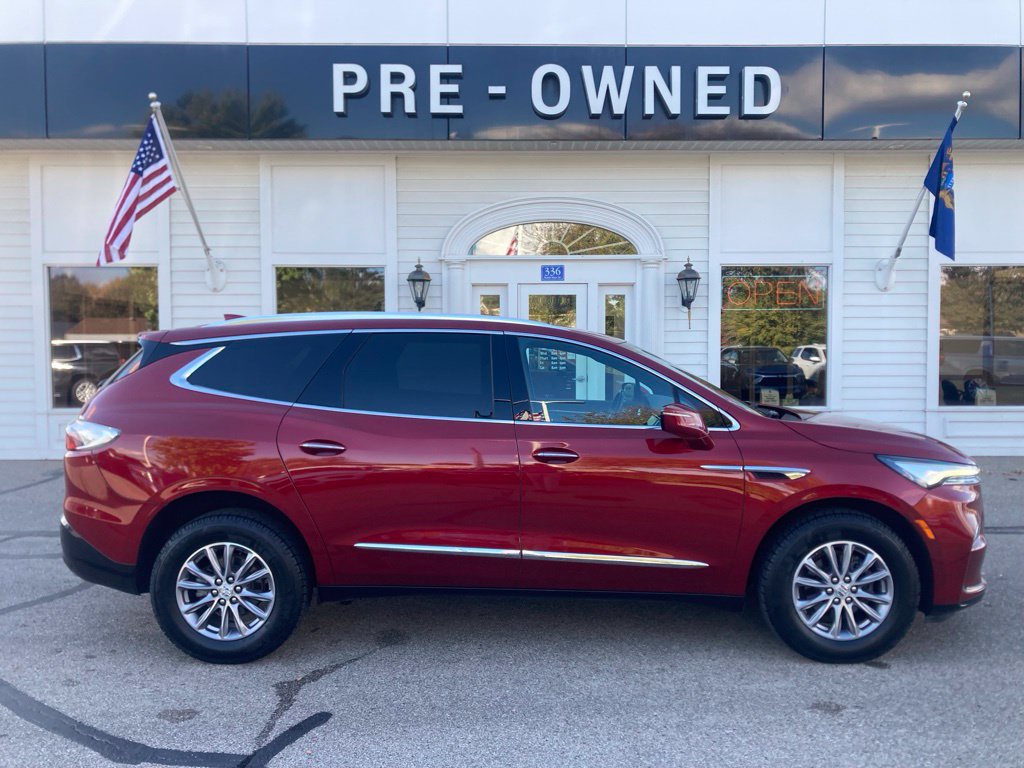 Certified 2023 Buick Enclave Essence w/ LPO, Floor Liner Package AWD/4WD image 4