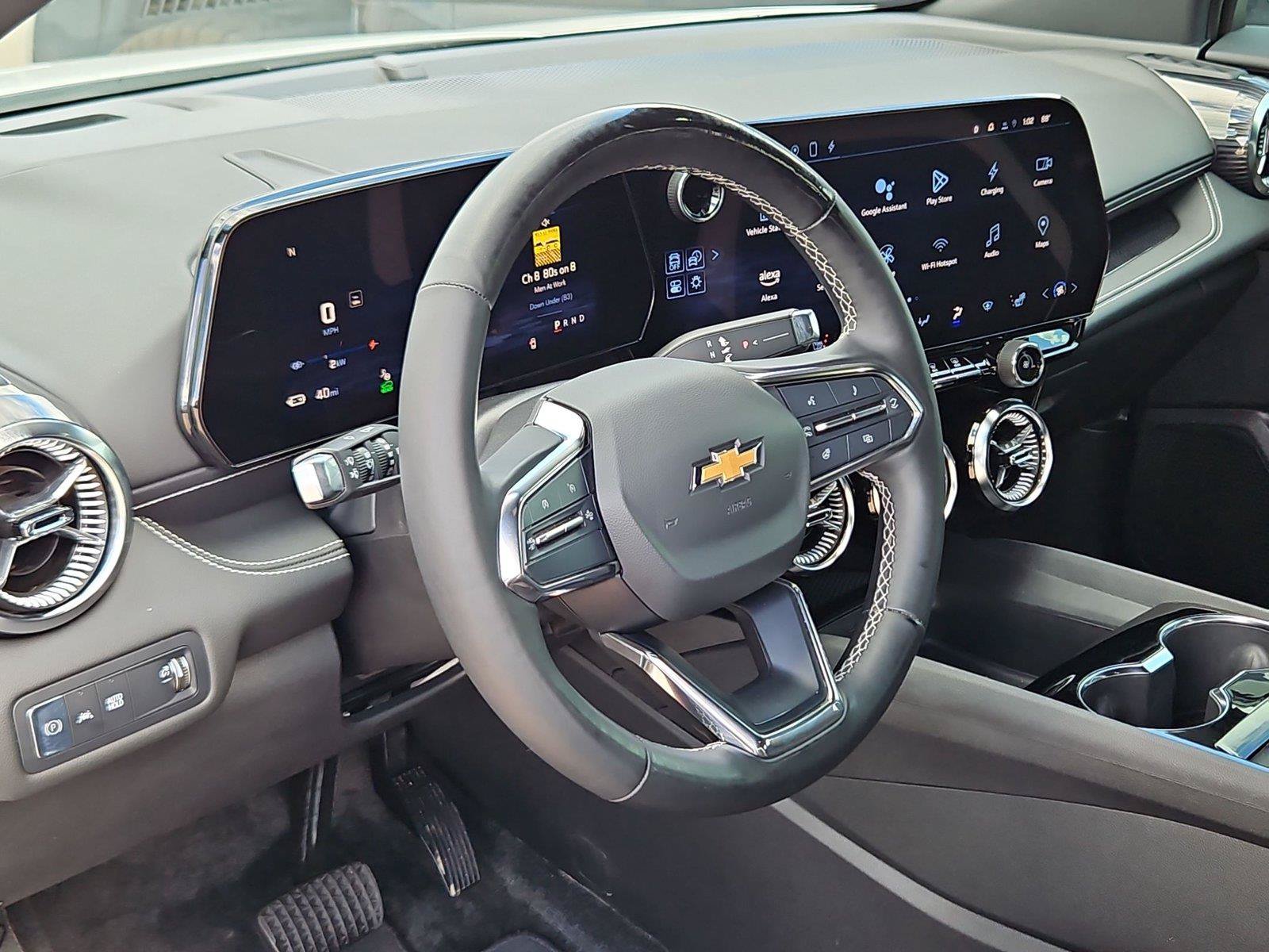 Used 2024 Chevrolet Blazer EV LT AWD/4WD image 9