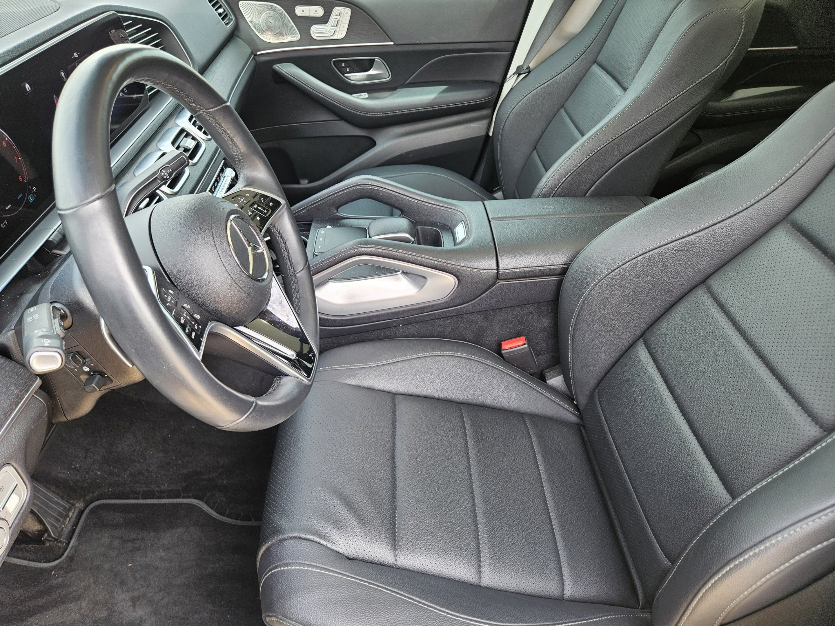 Used 2024 Mercedes-Benz GLE 450 4MATIC image 5