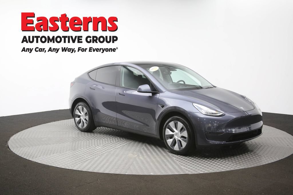 Used 2023 Tesla Model Y Long Range AWD/4WD image 45