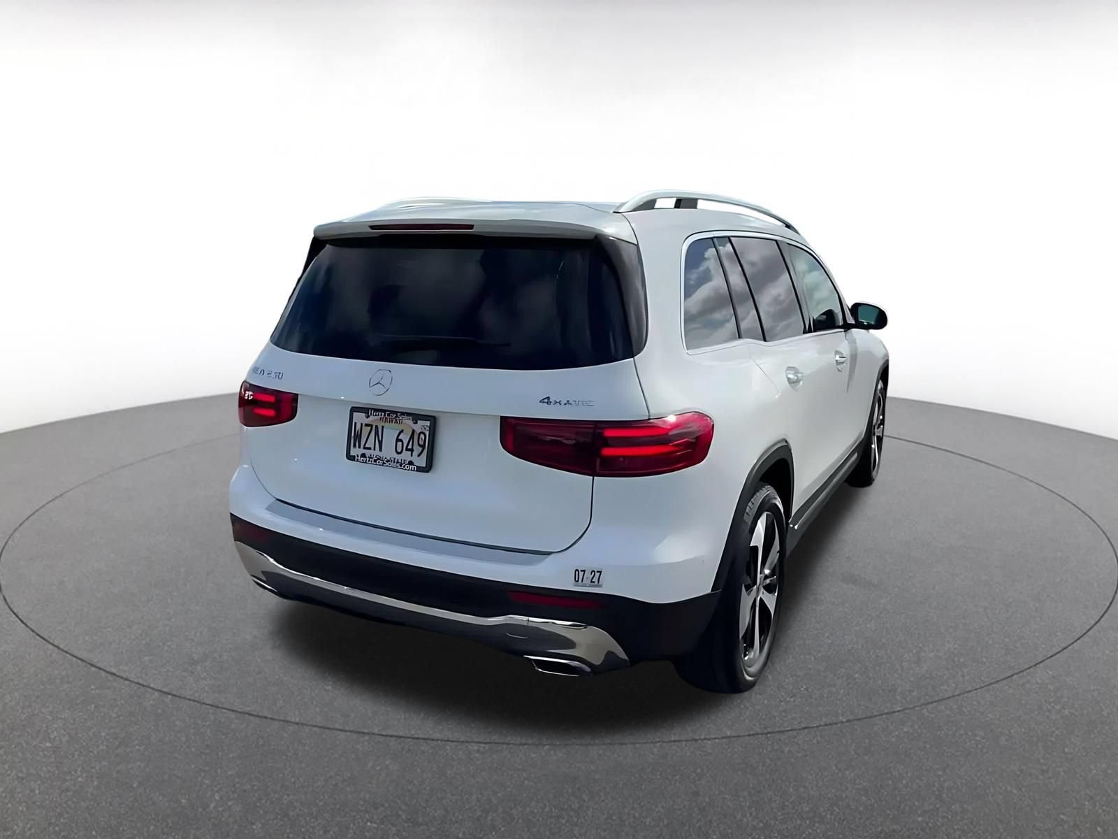 Used 2025 Mercedes-Benz GLB 250 4MATIC image 14