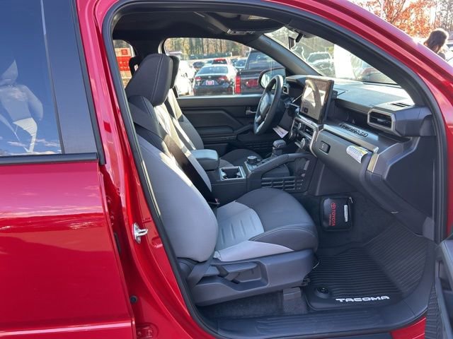 New 2025 Toyota Tacoma TRD Off-Road AWD/4WD image 18