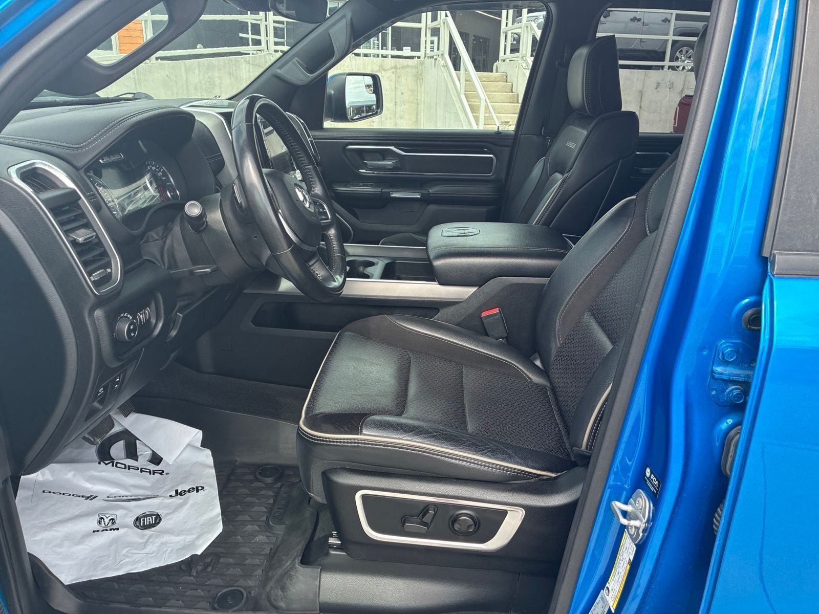 Used 2022 RAM 1500 Laramie w/ Sport Appearance Package AWD/4WD image 12
