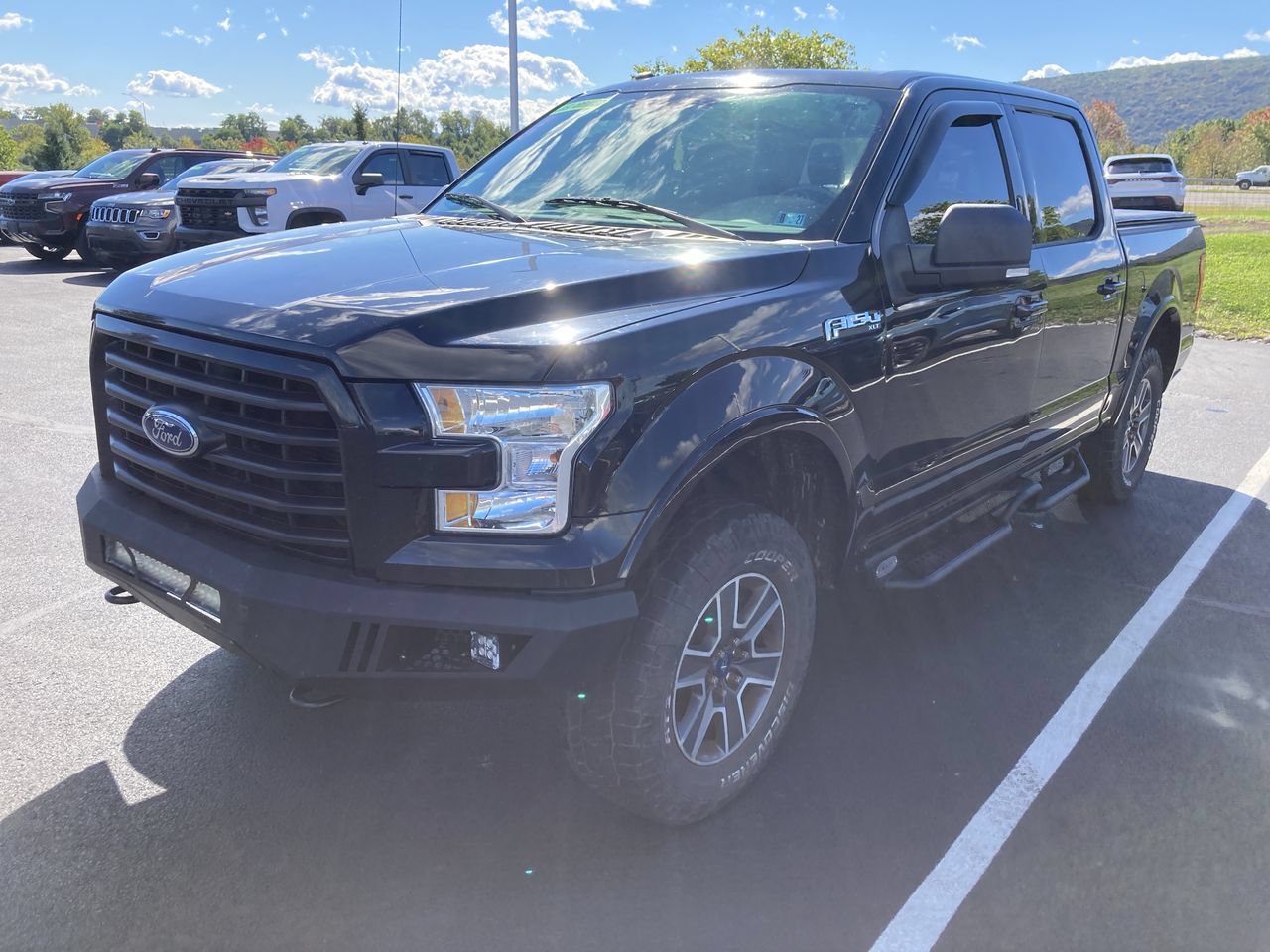 Used 2016 Ford F150 XLT w/ Equipment Group 301A Mid AWD/4WD image 3