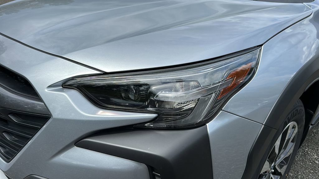 New 2025 Subaru Outback Limited XT image 4