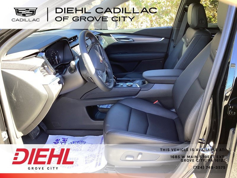 New 2026 Cadillac XT5 Luxury w/ LPO, Floor Liner Package AWD/4WD image 17
