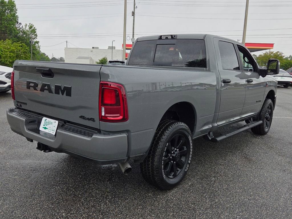 Used 2026 RAM 3500 Big Horn AWD/4WD image 10
