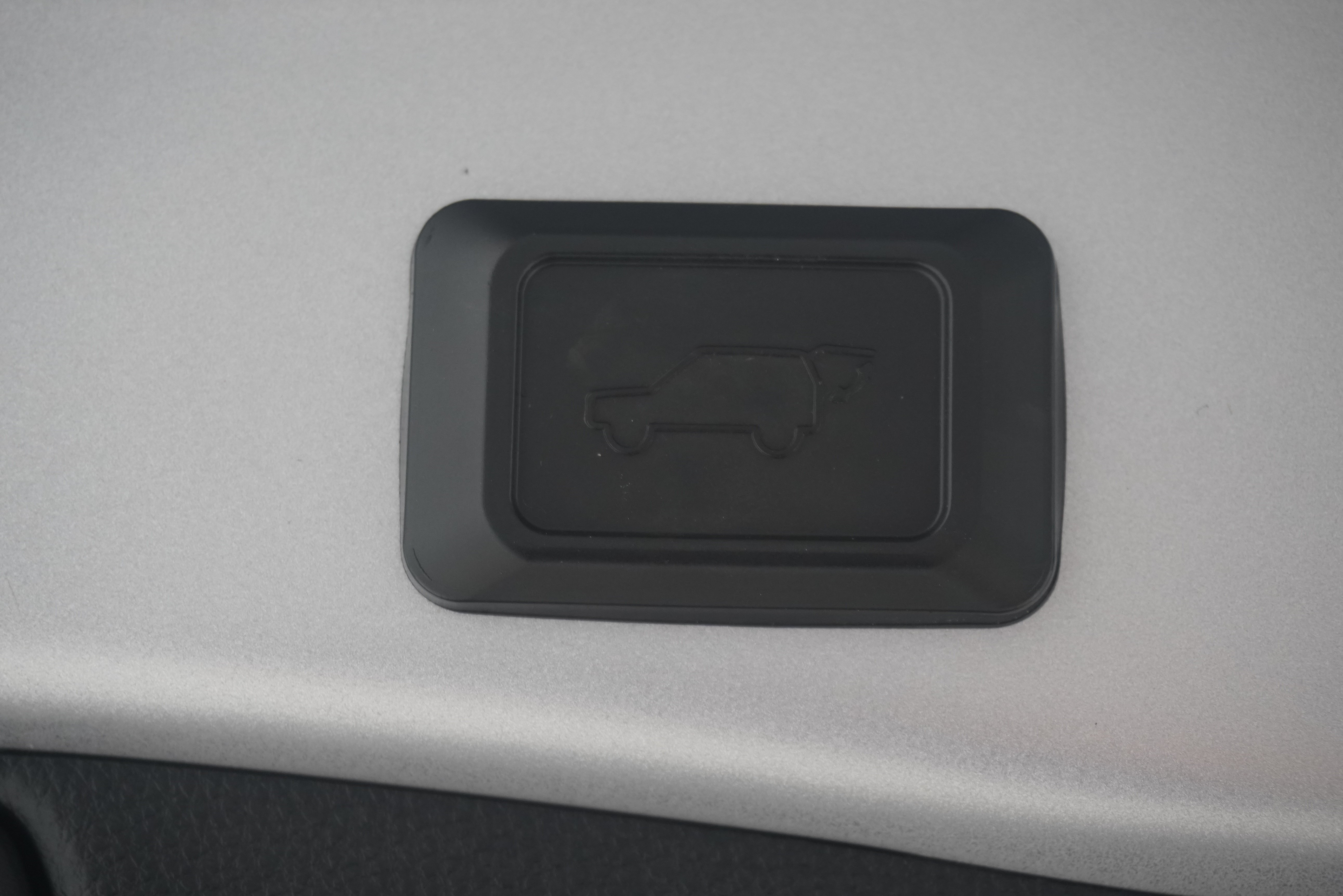 Used 2019 Toyota RAV4 Limited w/ Advanced Technology Package AWD/4WD image 30