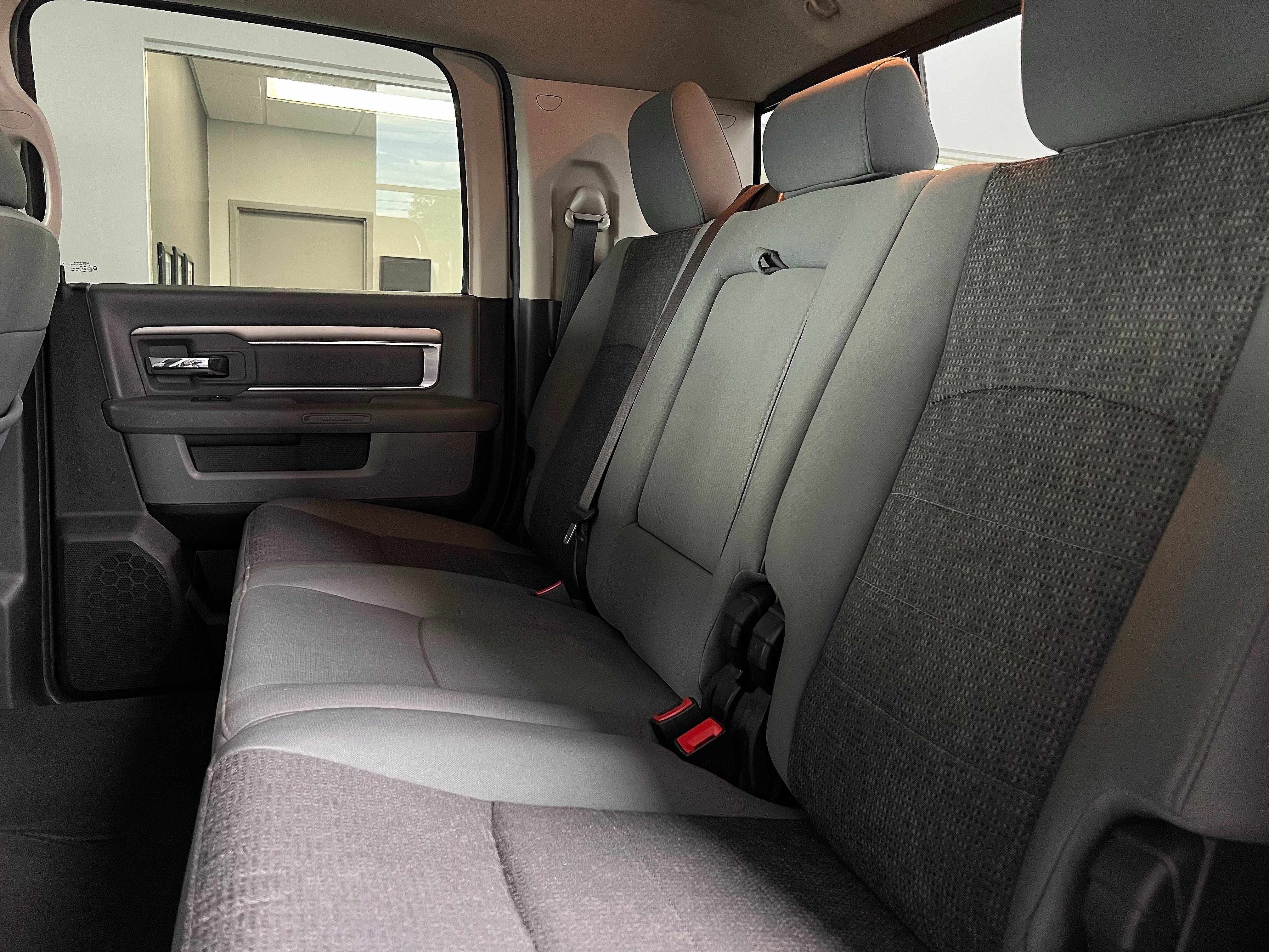 Used 2018 RAM 2500 Big Horn AWD/4WD image 20