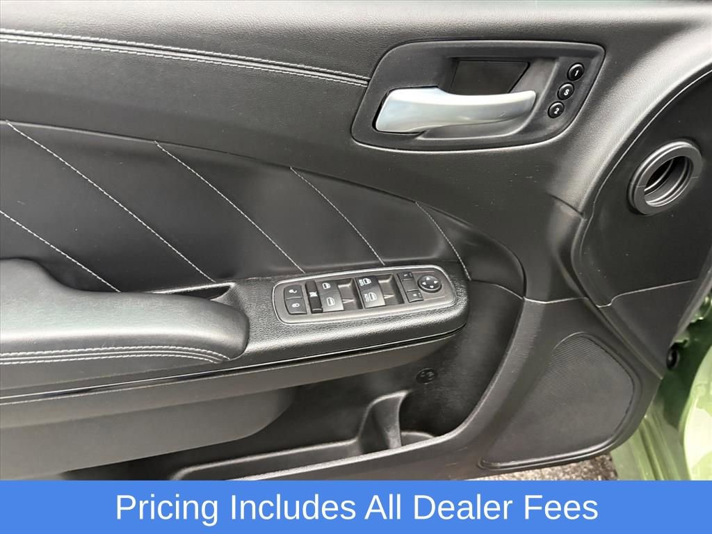 Used 2023 Dodge Charger R/T w/ Plus Group RWD image 22