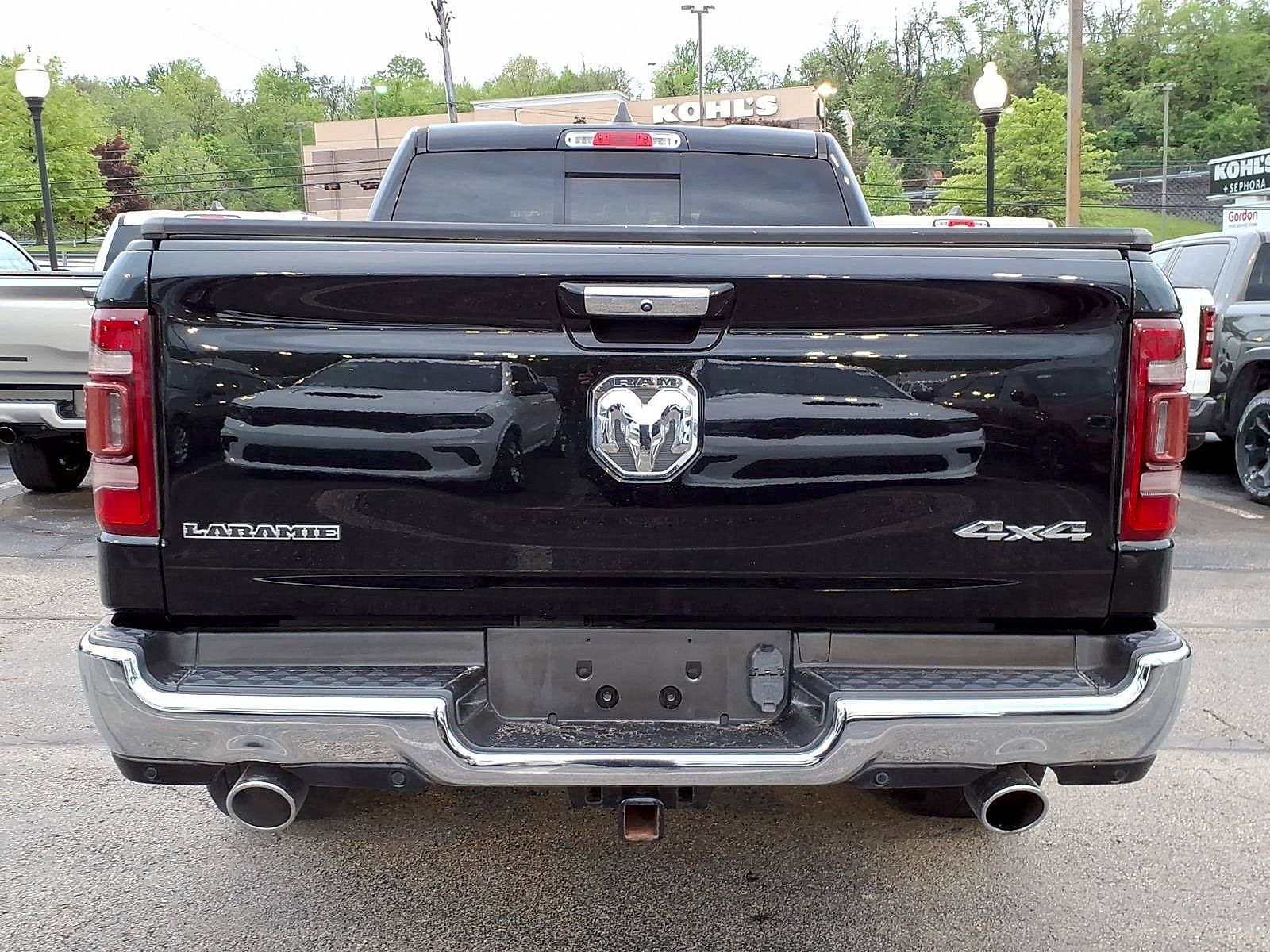 Certified 2022 RAM 1500 Laramie AWD/4WD image 4