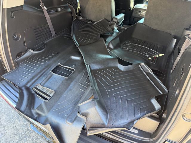 Used 2016 GMC Yukon Denali w/ Open Road Package image 27